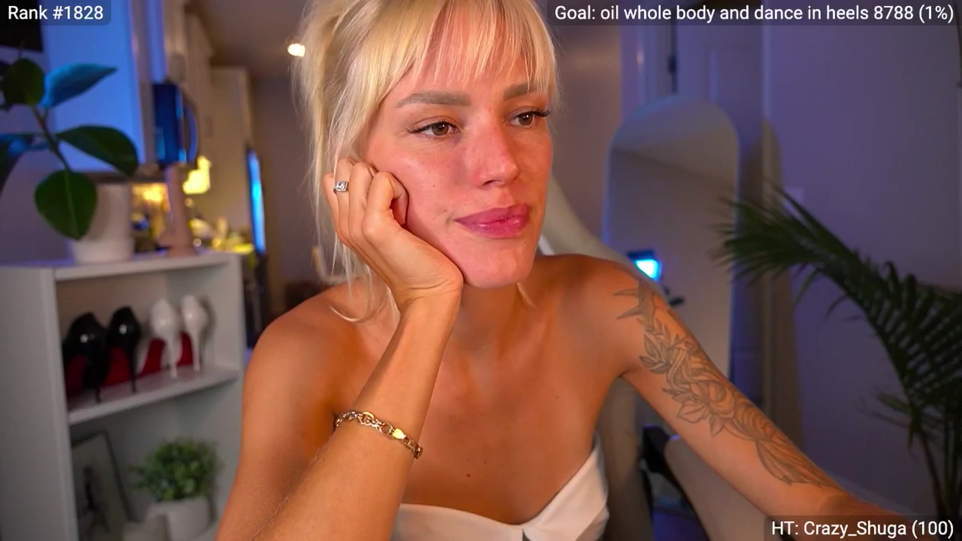 Gallery image thumbnail from Ohbabykelly's myfreecams stream on, 09/19/2025, 24:01 image 19 of 20