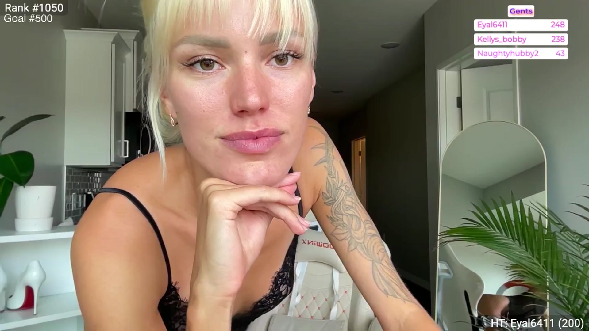 Gallery image thumbnail from Ohbabykelly's myfreecams stream on, 09/21/2025, 23:52 image 3 of 20
