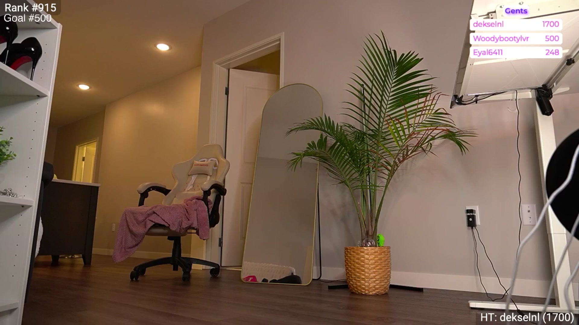 Gallery image thumbnail from Ohbabykelly's myfreecams stream on, 09/22/2025, 02:26 image 10 of 20