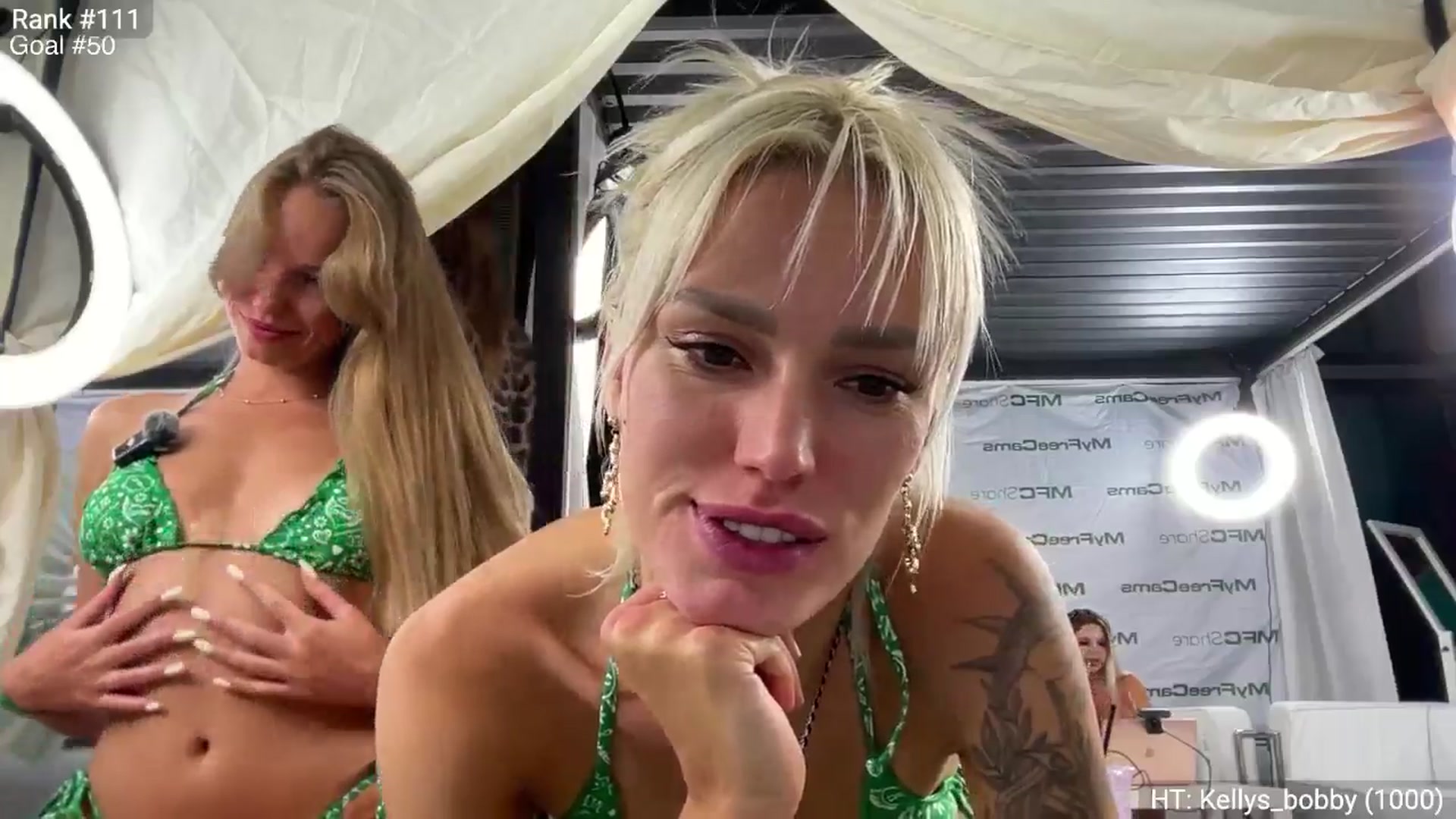 Gallery image thumbnail from Ohbabykelly's myfreecams stream on, 10/07/2025, 06:32 image 14 of 20