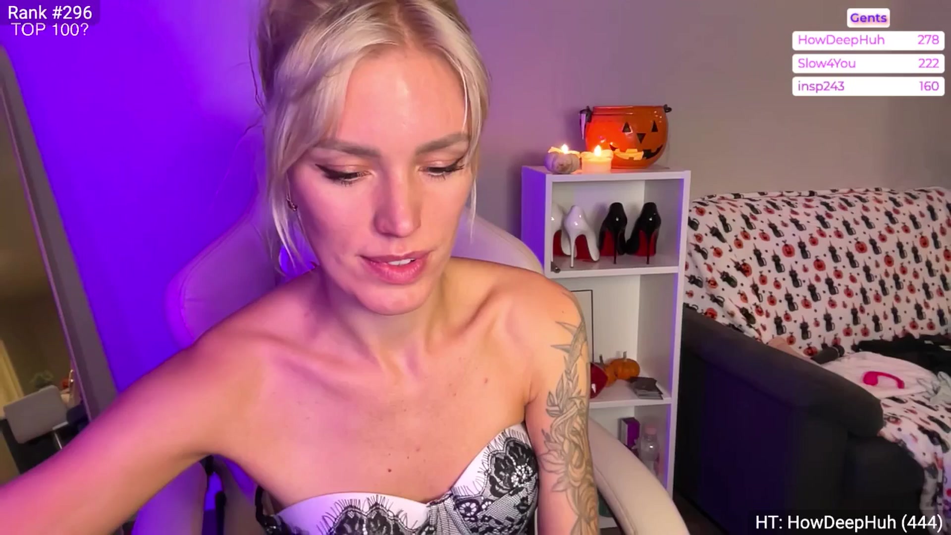 Gallery image thumbnail from Ohbabykelly's myfreecams stream on, 11/03/2025, 24:34 image 15 of 20