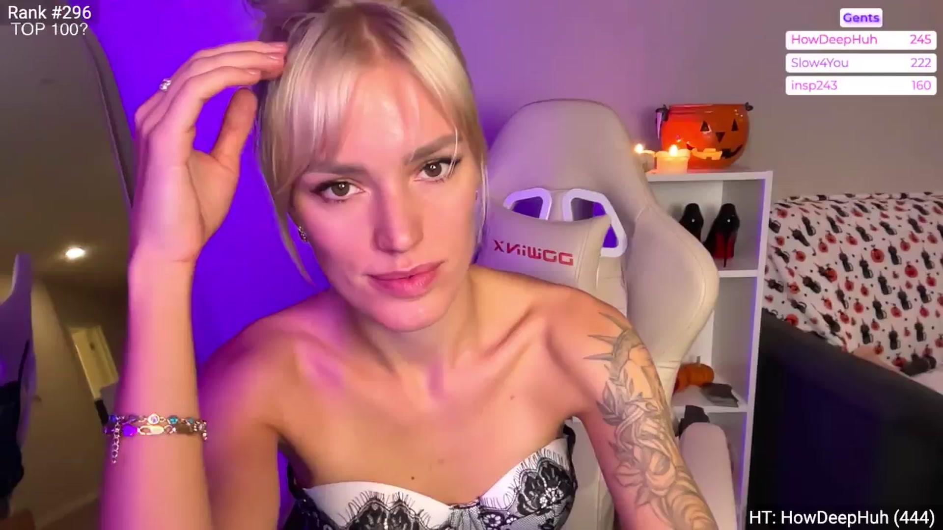 Gallery image thumbnail from Ohbabykelly's myfreecams stream on, 11/03/2025, 24:34 image 7 of 20