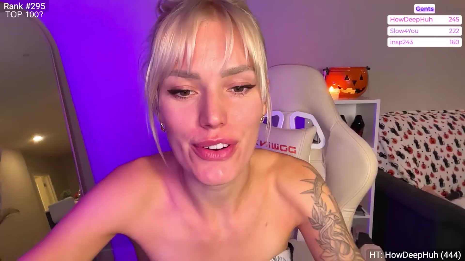 Gallery image thumbnail from Ohbabykelly's myfreecams stream on, 11/03/2025, 24:34 image 2 of 20