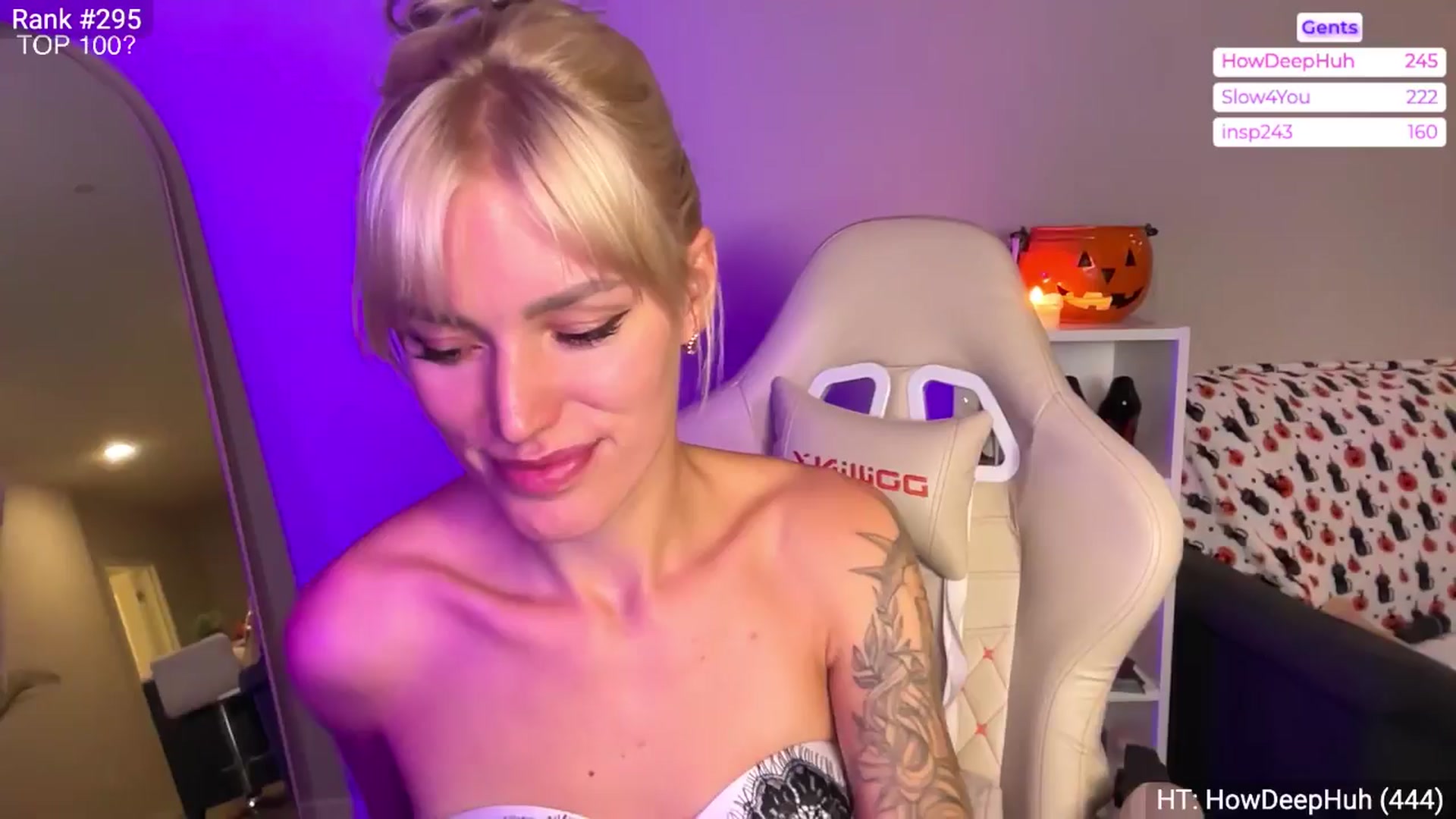 Gallery image thumbnail from Ohbabykelly's myfreecams stream on, 11/03/2025, 24:34 image 3 of 20