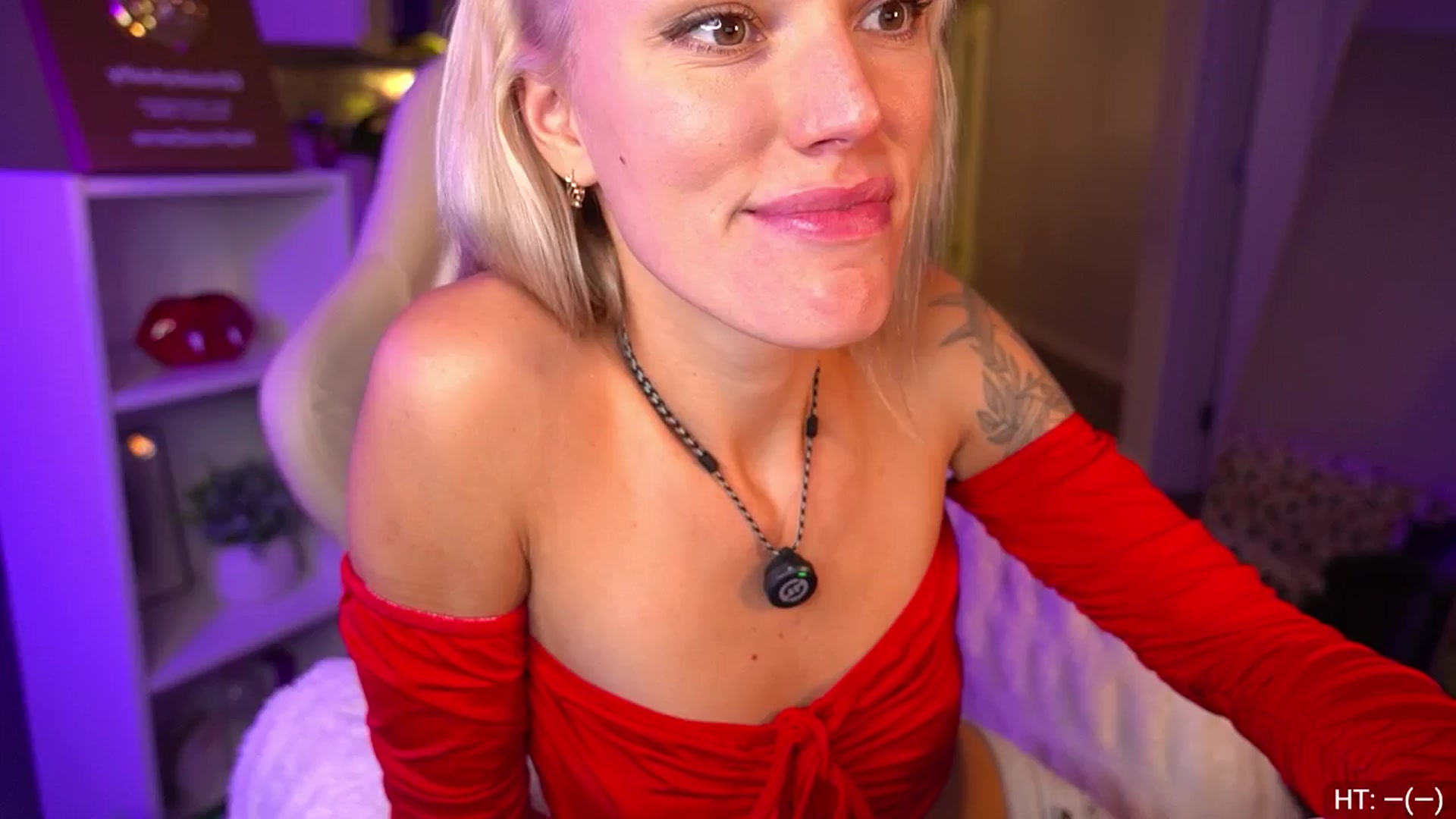 Gallery image thumbnail from Ohbabykelly's myfreecams stream on, 11/07/2025, 02:11 image 11 of 20