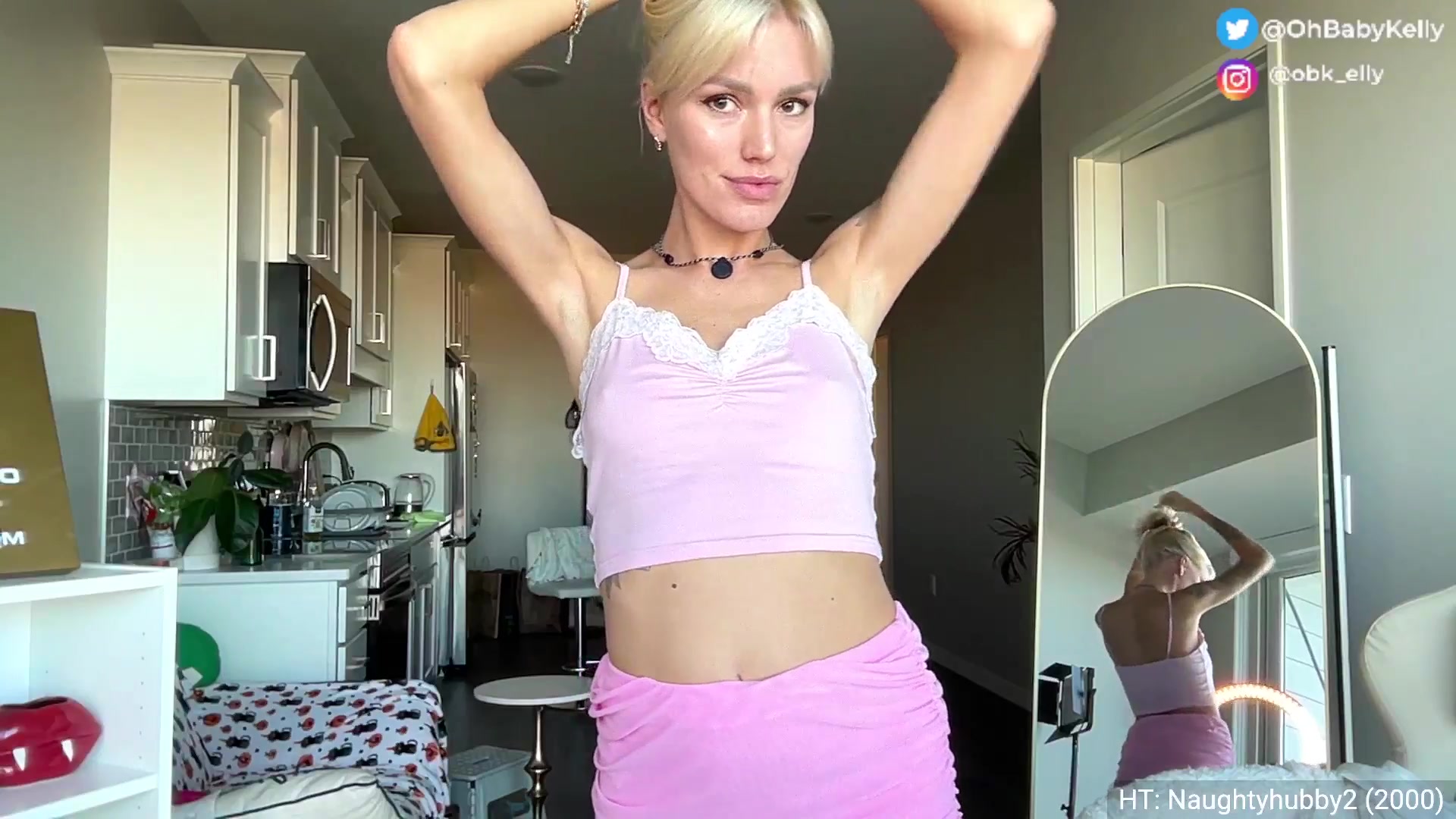Gallery image thumbnail from Ohbabykelly's myfreecams stream on, 11/15/2025, 21:34 image 20 of 20