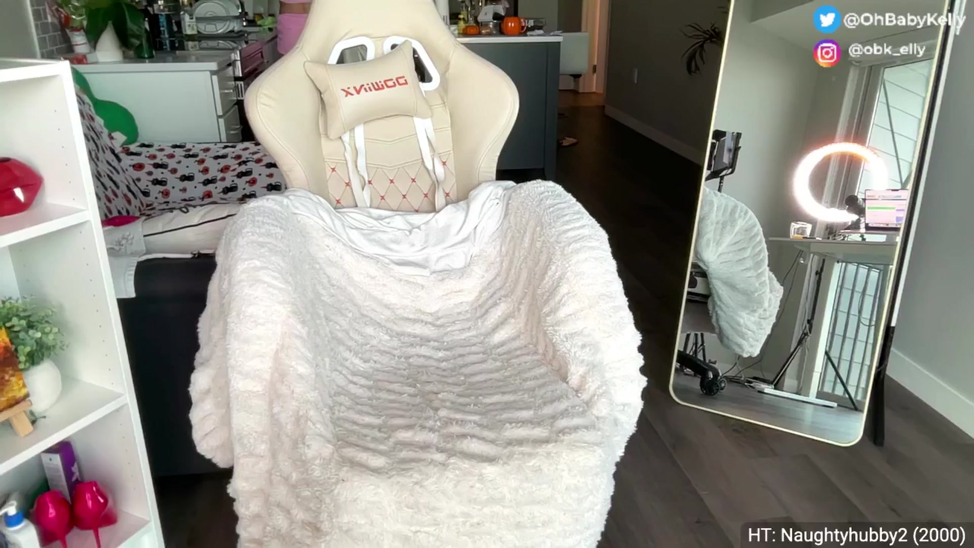 Gallery image thumbnail from Ohbabykelly's myfreecams stream on, 11/15/2025, 23:48 image 4 of 20