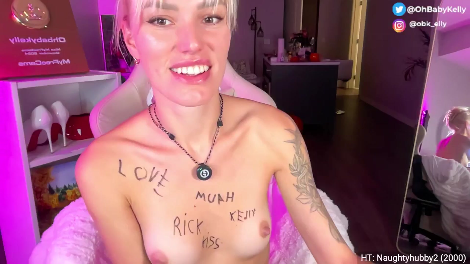 Gallery image thumbnail from Ohbabykelly's myfreecams stream on, 11/15/2025, 23:48 image 16 of 20