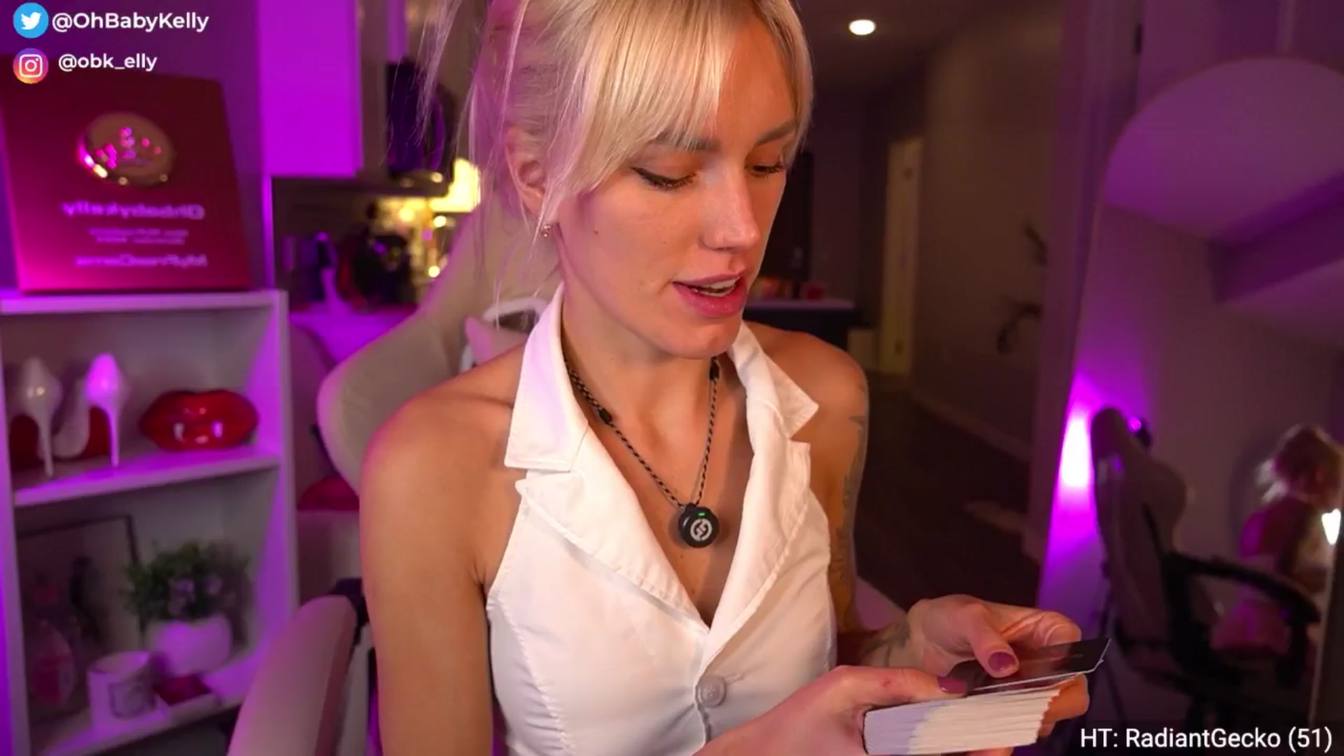 Gallery image thumbnail from Ohbabykelly's myfreecams stream on, 11/22/2025, 24:01 image 18 of 20