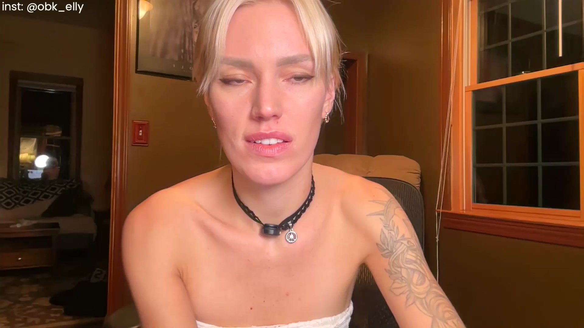 Gallery image thumbnail from Ohbabykelly's myfreecams stream on, 11/27/2025, 23:25 image 10 of 20