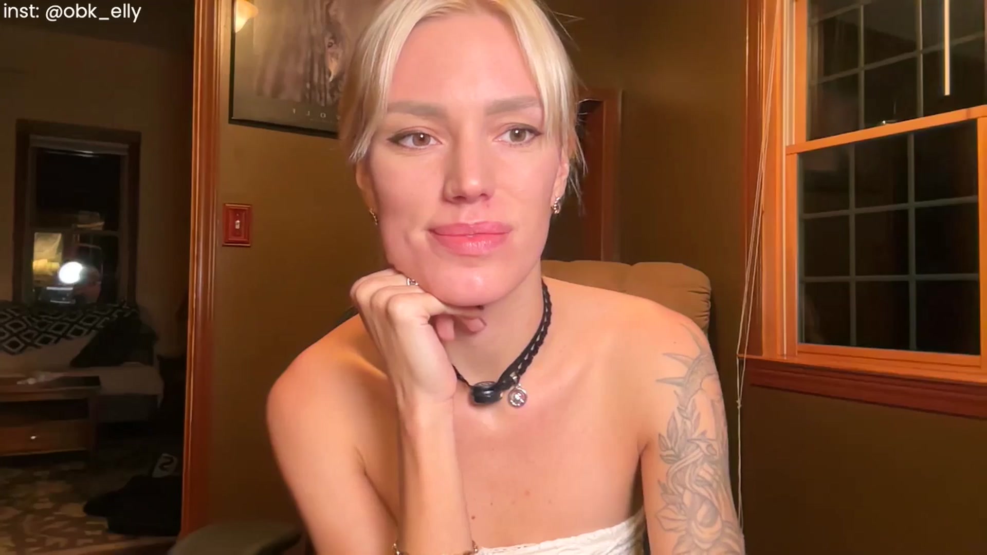 Gallery image thumbnail from Ohbabykelly's myfreecams stream on, 11/27/2025, 23:25 image 12 of 20