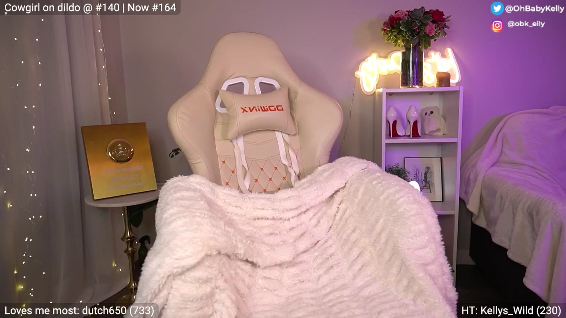 Gallery image thumbnail from Ohbabykelly's myfreecams stream on, 01/12/2026, 01:58 image 13 of 20