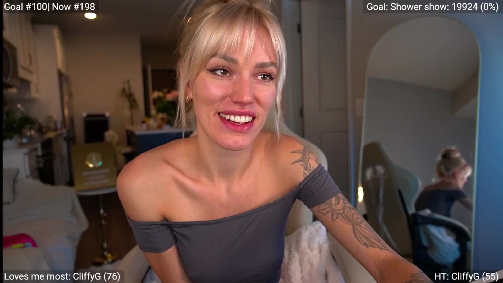 Gallery image thumbnail from Ohbabykelly's myfreecams stream on, 01/19/2026, 24:32 image 4 of 20