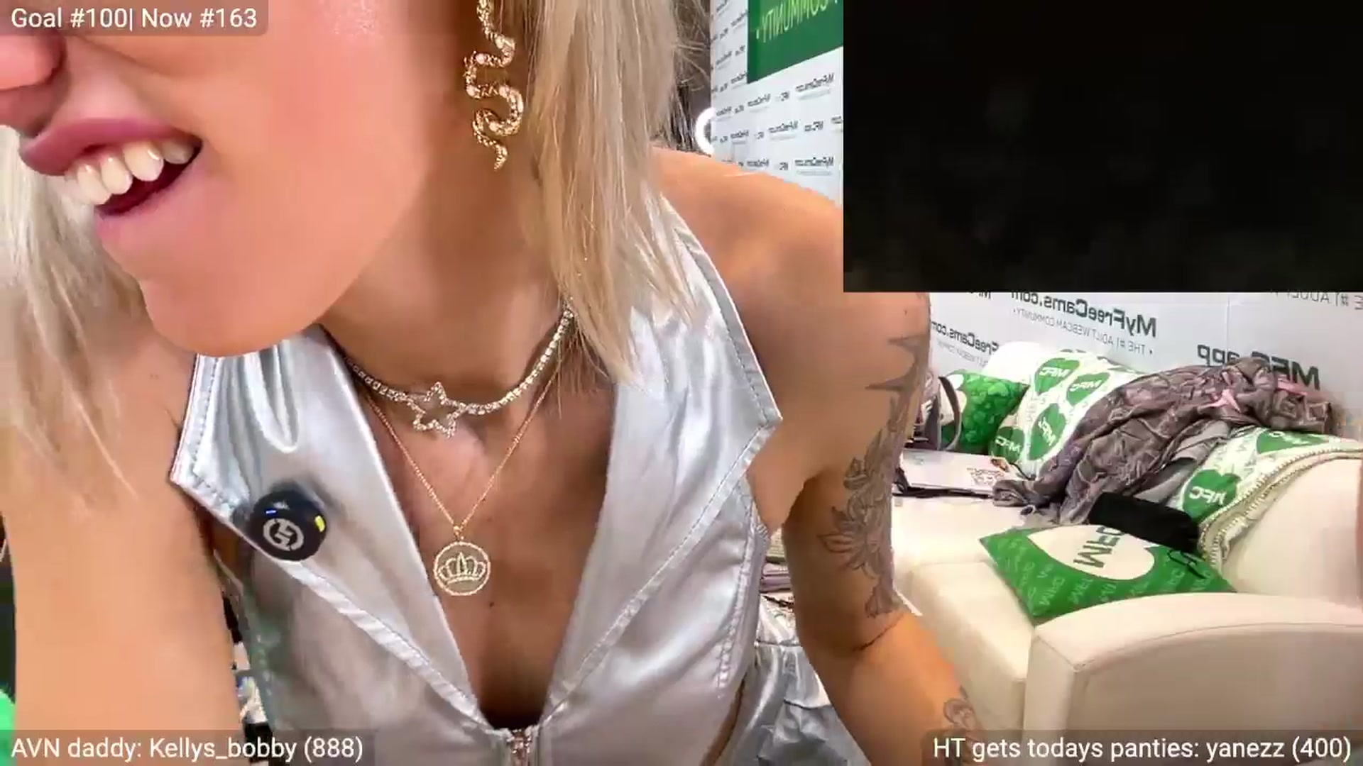 Gallery image thumbnail from Ohbabykelly's myfreecams stream on, 01/22/2026, 03:22 image 9 of 20