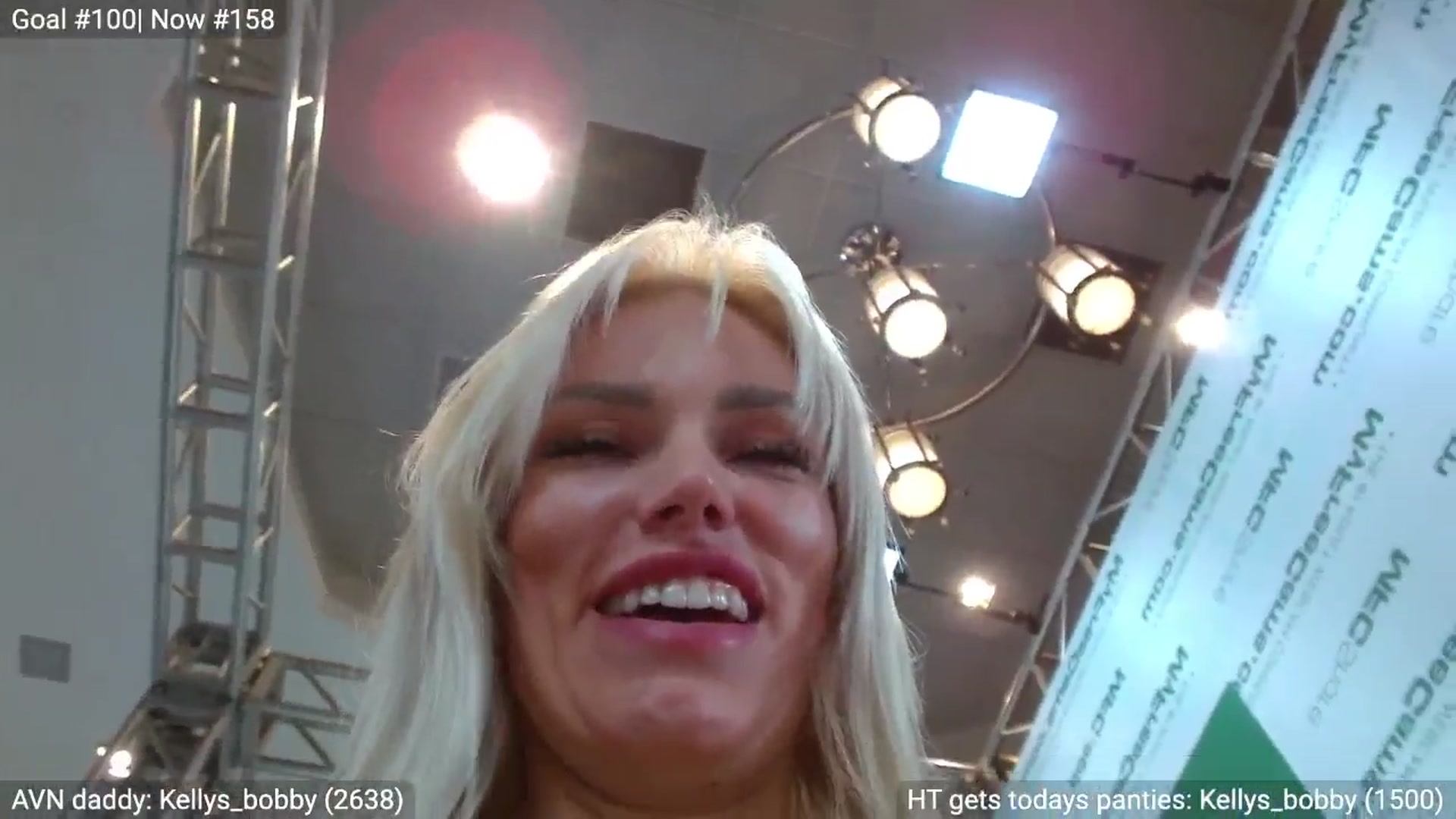 Gallery image thumbnail from Ohbabykelly's myfreecams stream on, 01/22/2026, 03:22 image 11 of 20
