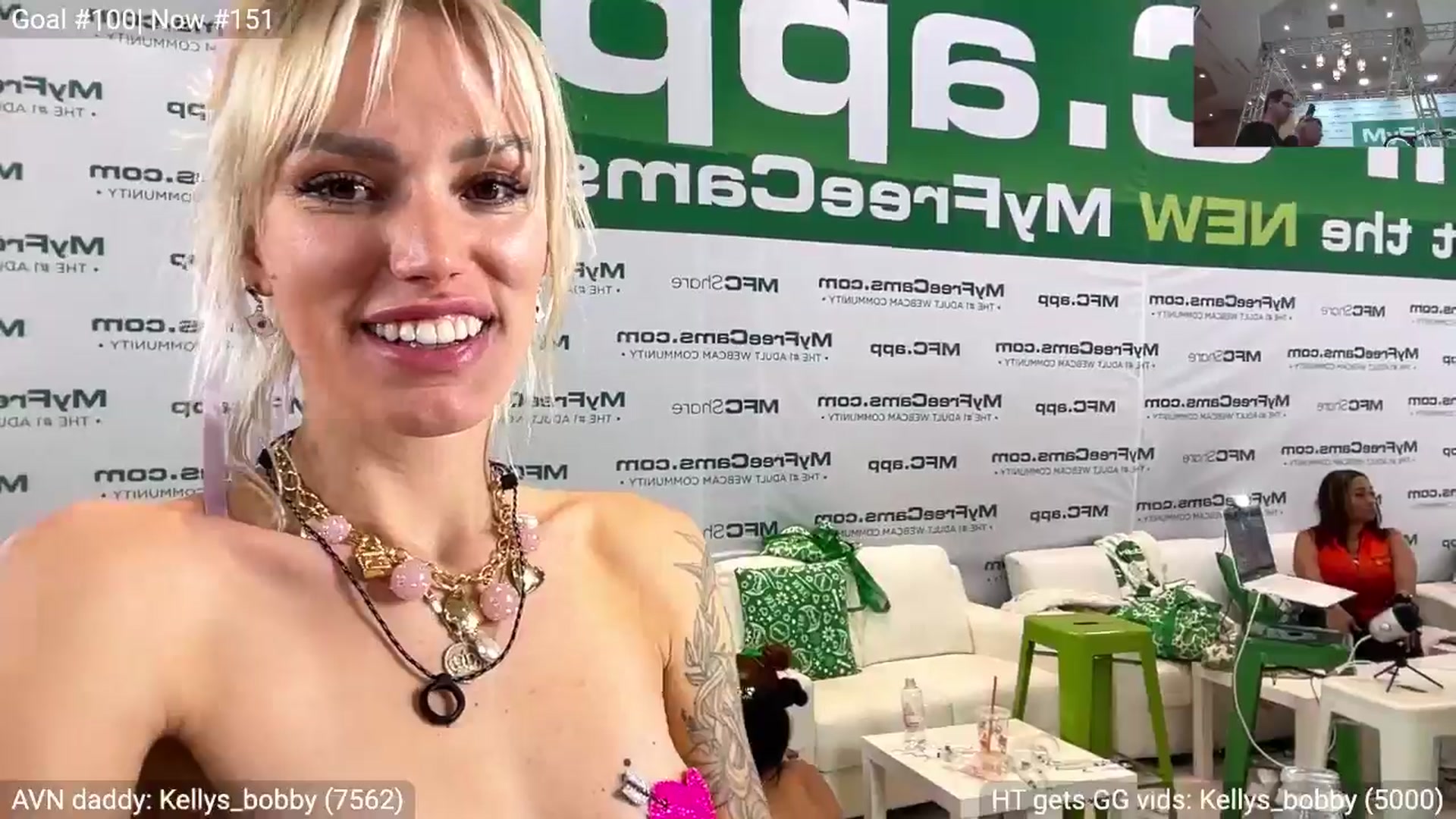 Gallery image thumbnail from Ohbabykelly's myfreecams stream on, 01/24/2026, 04:05 image 18 of 20