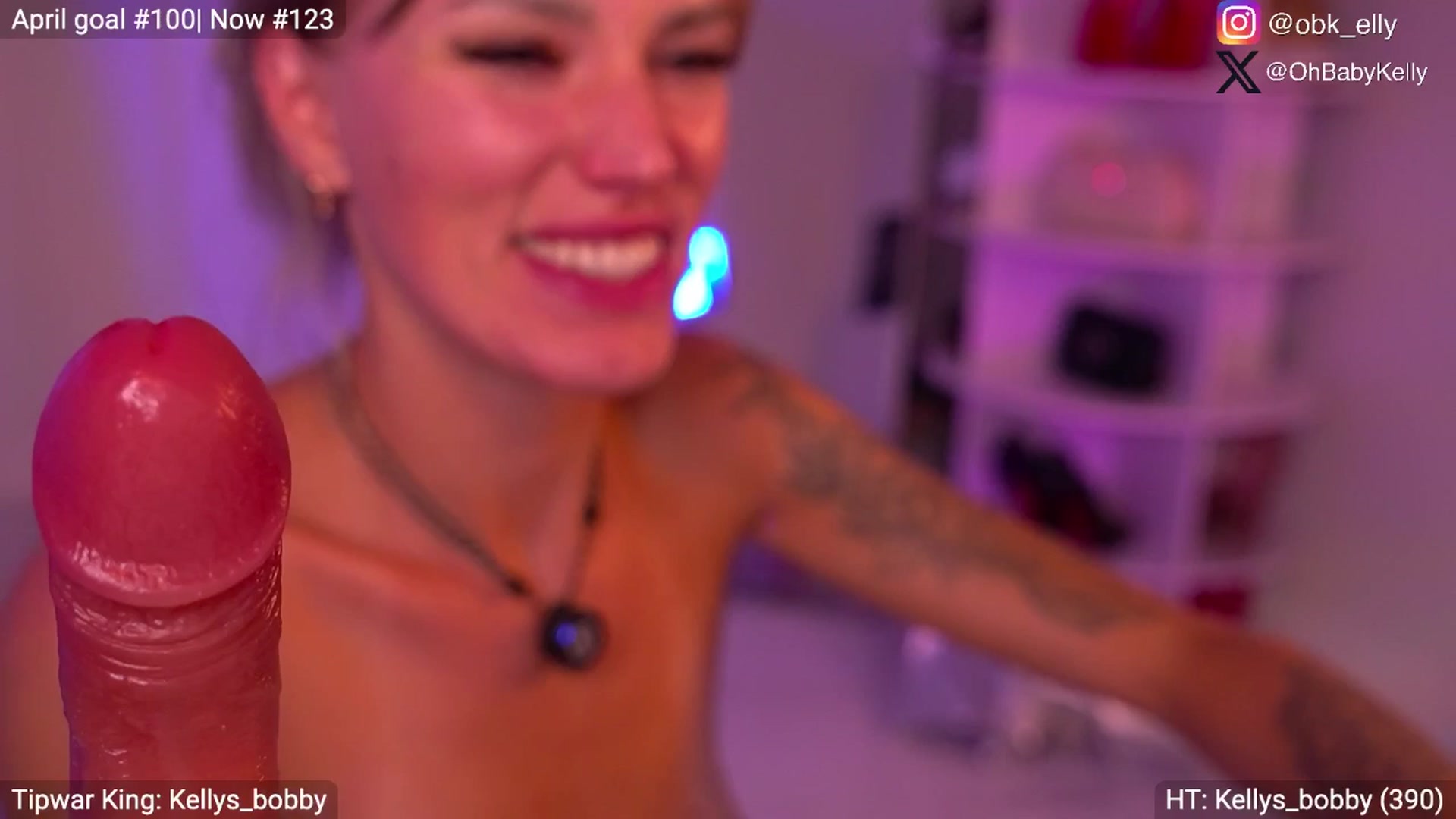 Gallery image thumbnail from Ohbabykelly's myfreecams stream on, 04/26/2026, 04:15 image 1 of 20