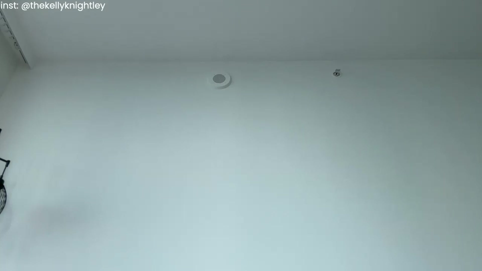 Gallery image thumbnail from Ohbabykelly's myfreecams stream on, 06/25/2026, 19:53 image 16 of 20