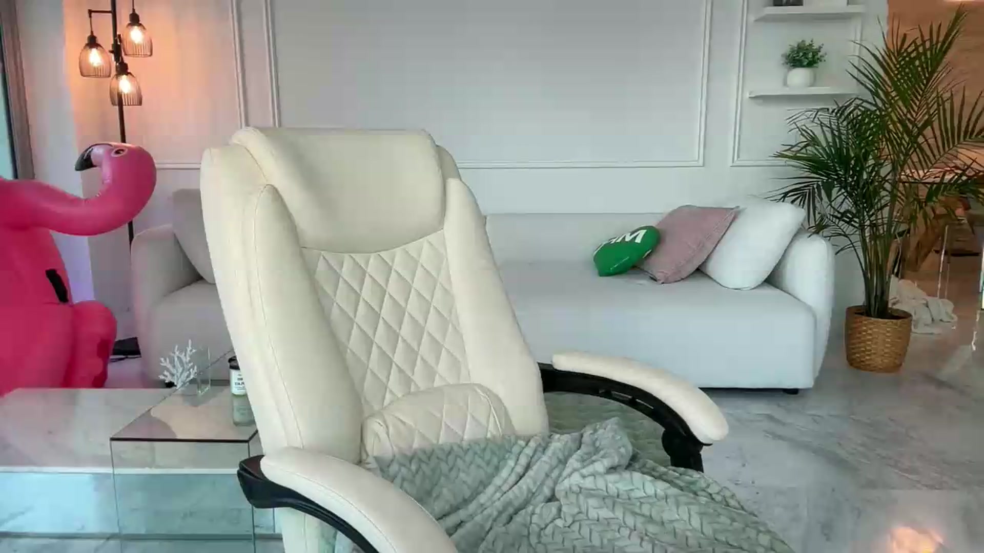 Gallery image thumbnail from Ohbabykelly's myfreecams stream on, 07/03/2026, 24:07 image 6 of 20