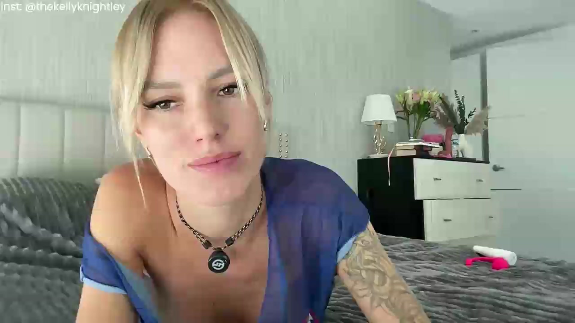 Gallery image thumbnail from Ohbabykelly's myfreecams stream on, 07/03/2026, 22:03 image 7 of 20