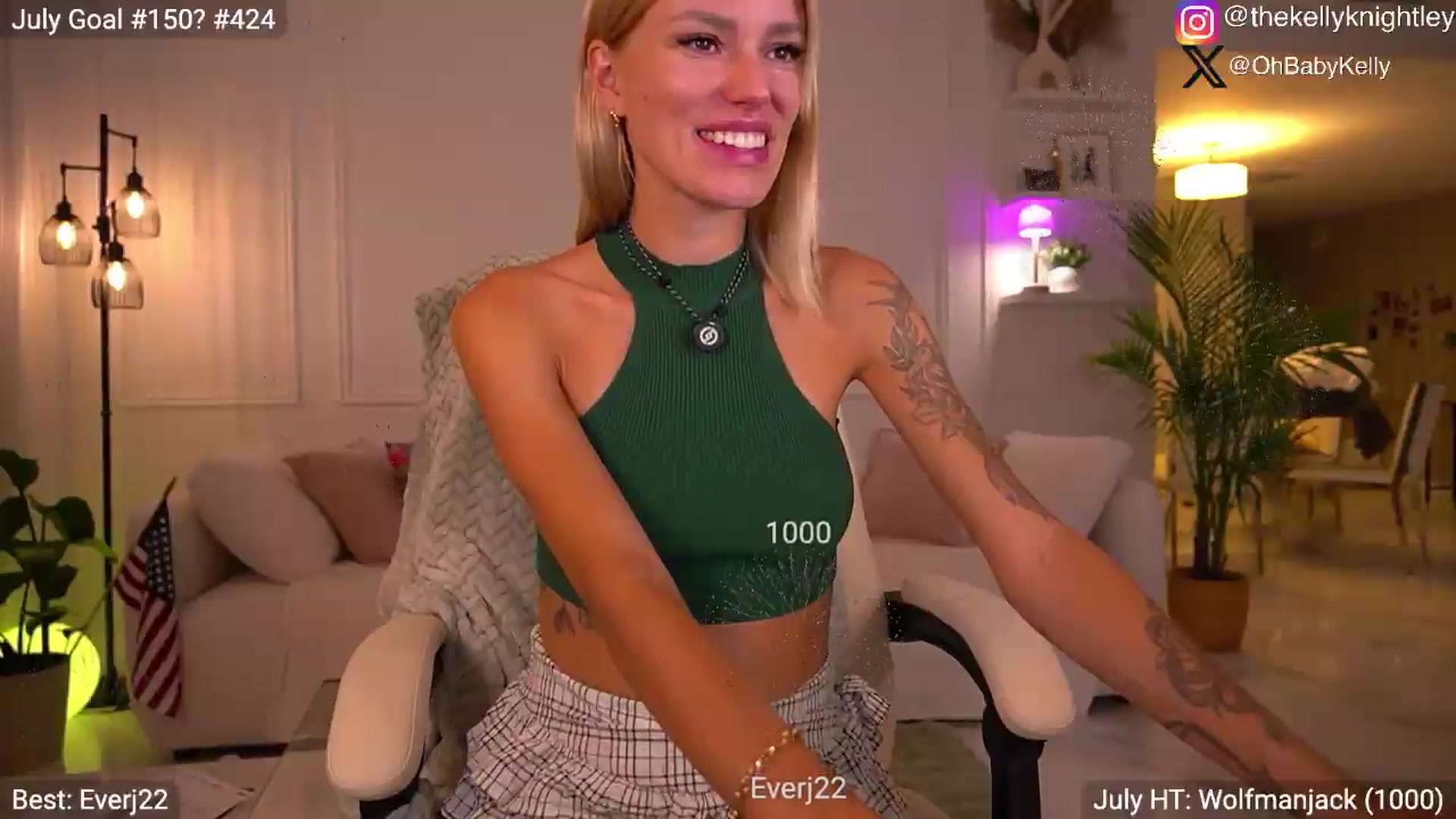 Gallery image thumbnail from Ohbabykelly's myfreecams stream on, 07/12/2026, 02:09 image 9 of 20