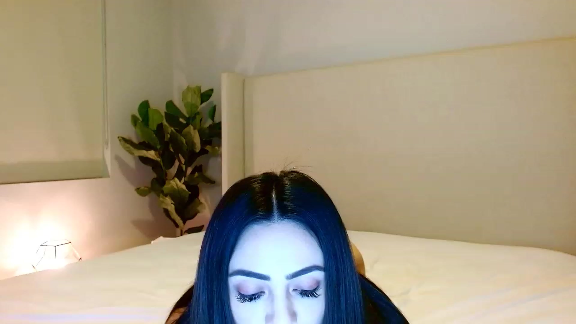 Gallery image thumbnail from Ohbnks's myfreecams stream on, 02/24/2023, 05:42 image 2 of 20
