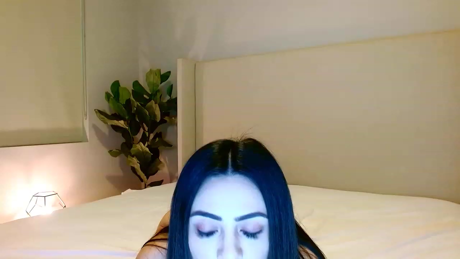 Gallery image thumbnail from Ohbnks's myfreecams stream on, 02/24/2023, 05:42 image 7 of 20