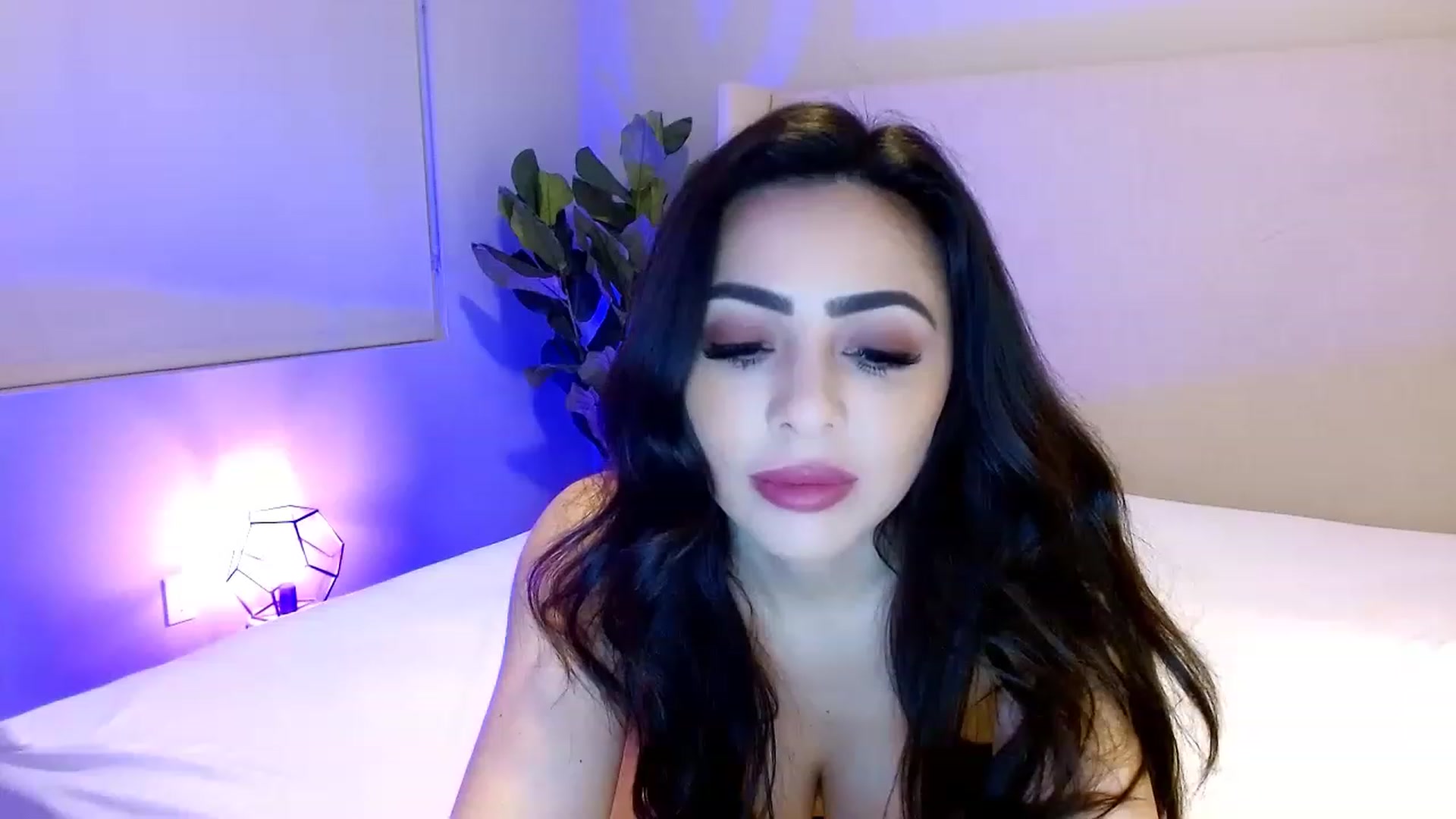 Gallery image thumbnail from Ohbnks's myfreecams stream on, 03/24/2023, 05:55 image 14 of 20