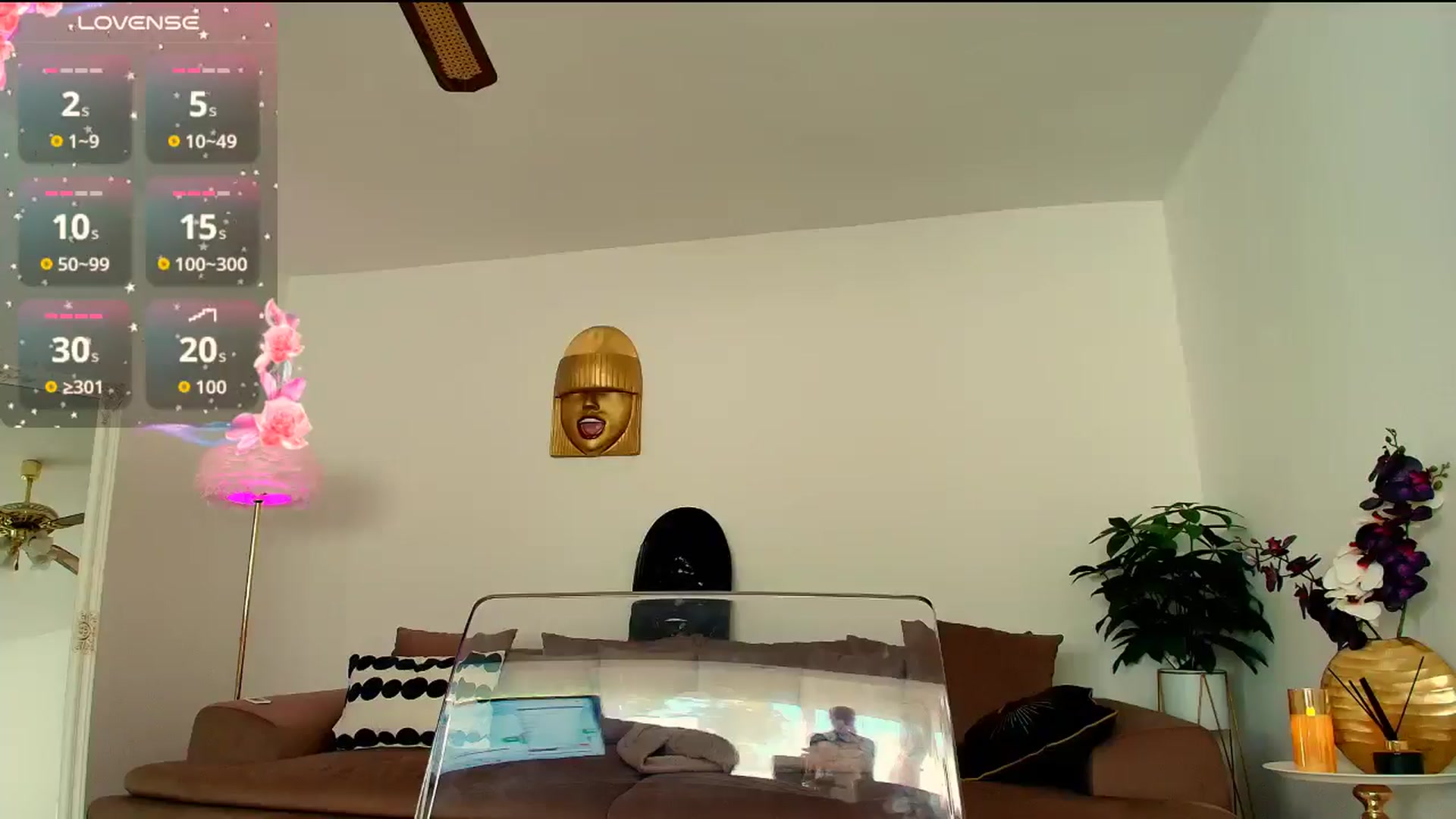 Gallery image thumbnail from OhhLuan's myfreecams stream on, 10/23/2025, 10:42 image 10 of 20