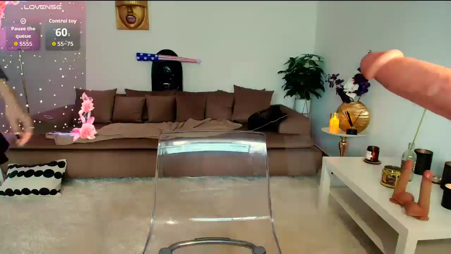 Gallery image thumbnail from OhhLuan's myfreecams stream on, 10/27/2025, 10:25 image 13 of 20