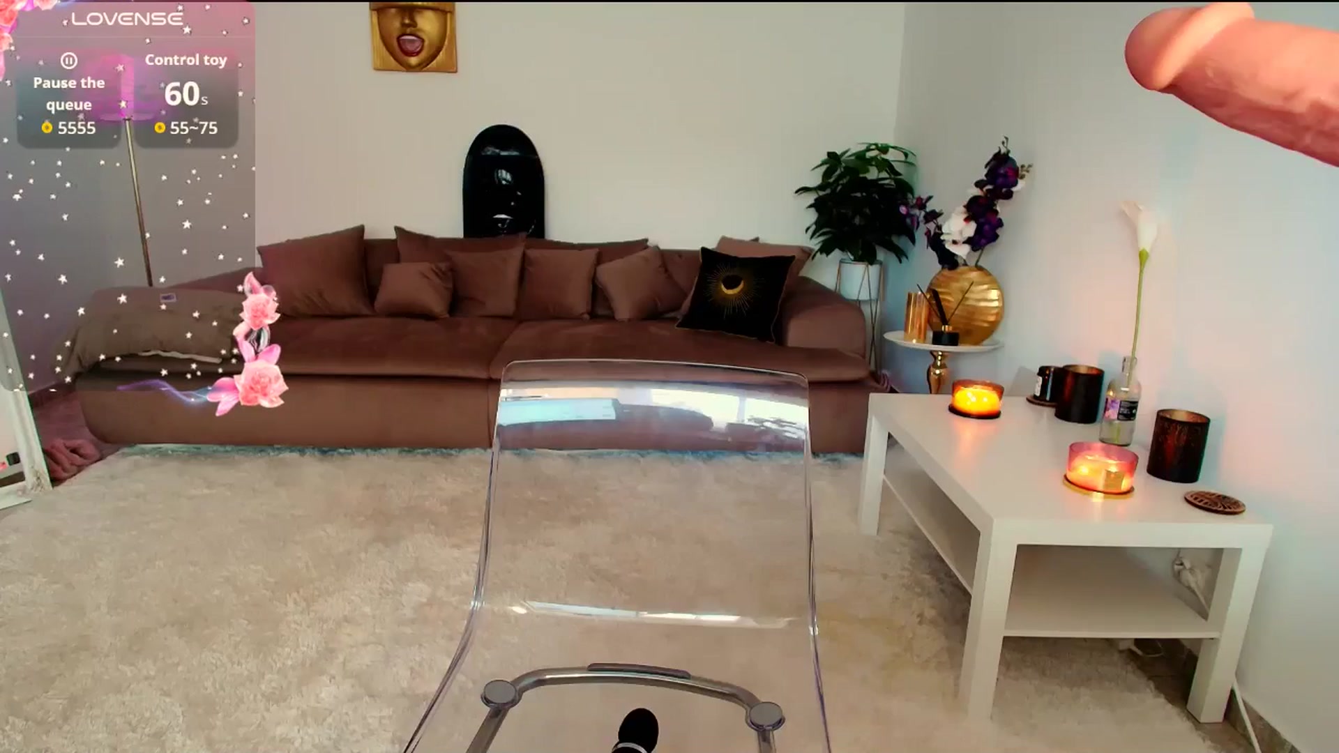 Gallery image thumbnail from OhhLuan's myfreecams stream on, 11/06/2025, 11:20 image 18 of 20