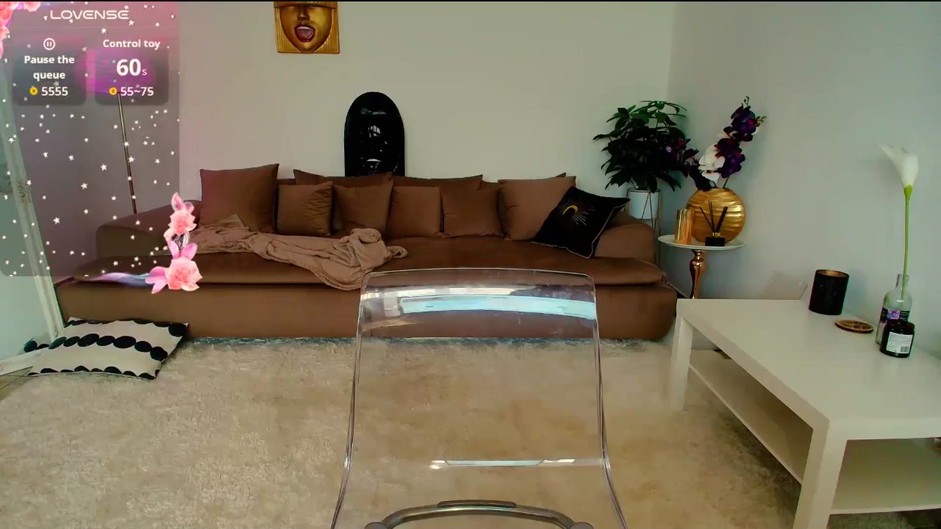 Gallery image thumbnail from OhhLuan's myfreecams stream on, 11/12/2025, 12:07 image 3 of 20