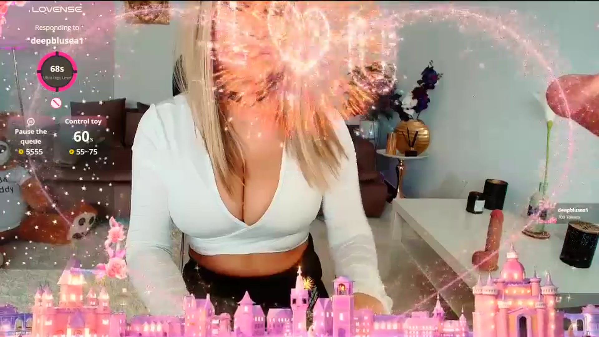 Gallery image thumbnail from OhhLuan's myfreecams stream on, 11/17/2025, 10:49 image 20 of 20