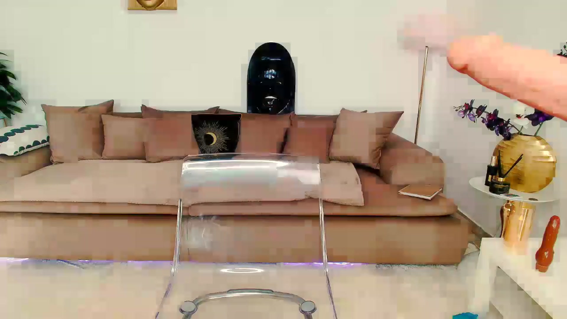 Gallery image thumbnail from OhhLuan's myfreecams stream on, 02/03/2026, 13:12 image 9 of 20