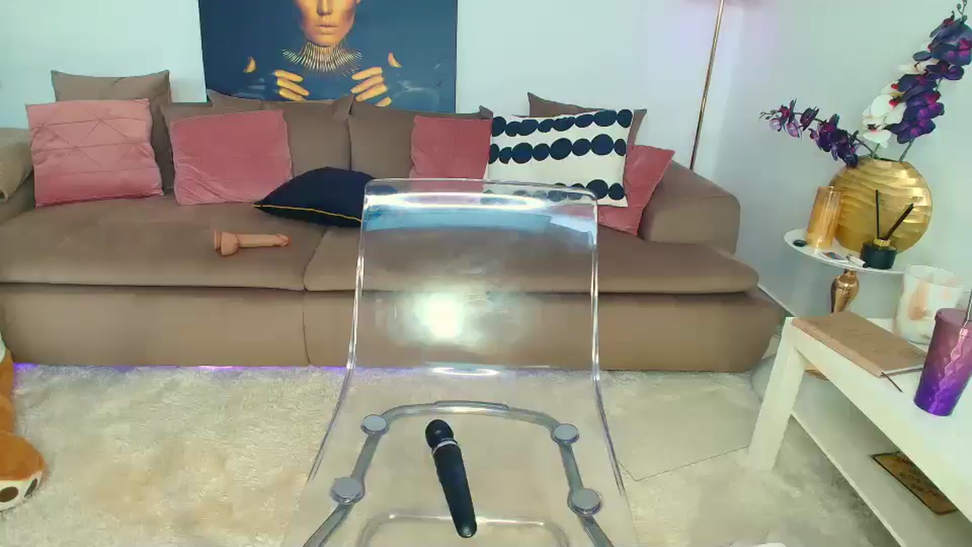 Gallery image thumbnail from OhhLuan's myfreecams stream on, 03/20/2026, 12:51 image 14 of 20