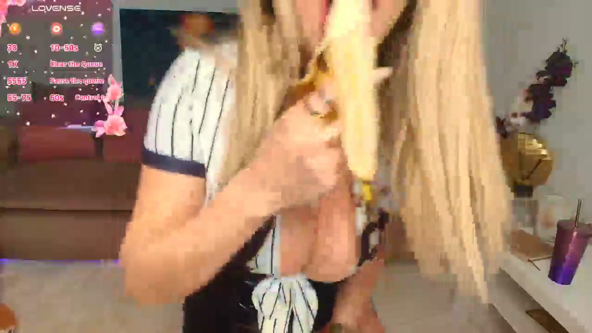 Gallery image thumbnail from OhhLuan's myfreecams stream on, 03/20/2026, 14:38 image 5 of 20