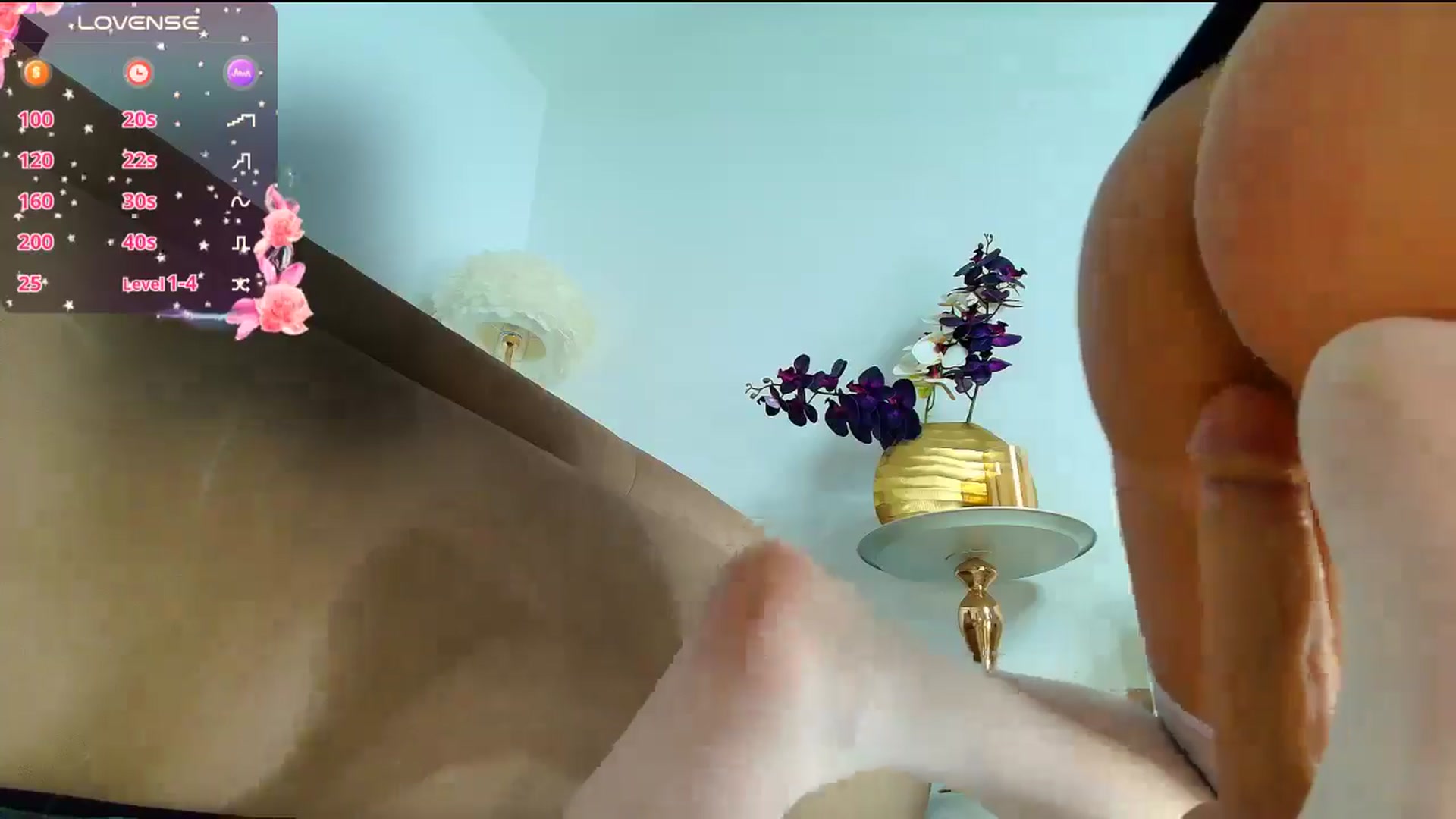 Gallery image thumbnail from OhhLuan's myfreecams stream on, 04/08/2026, 16:12 image 20 of 20