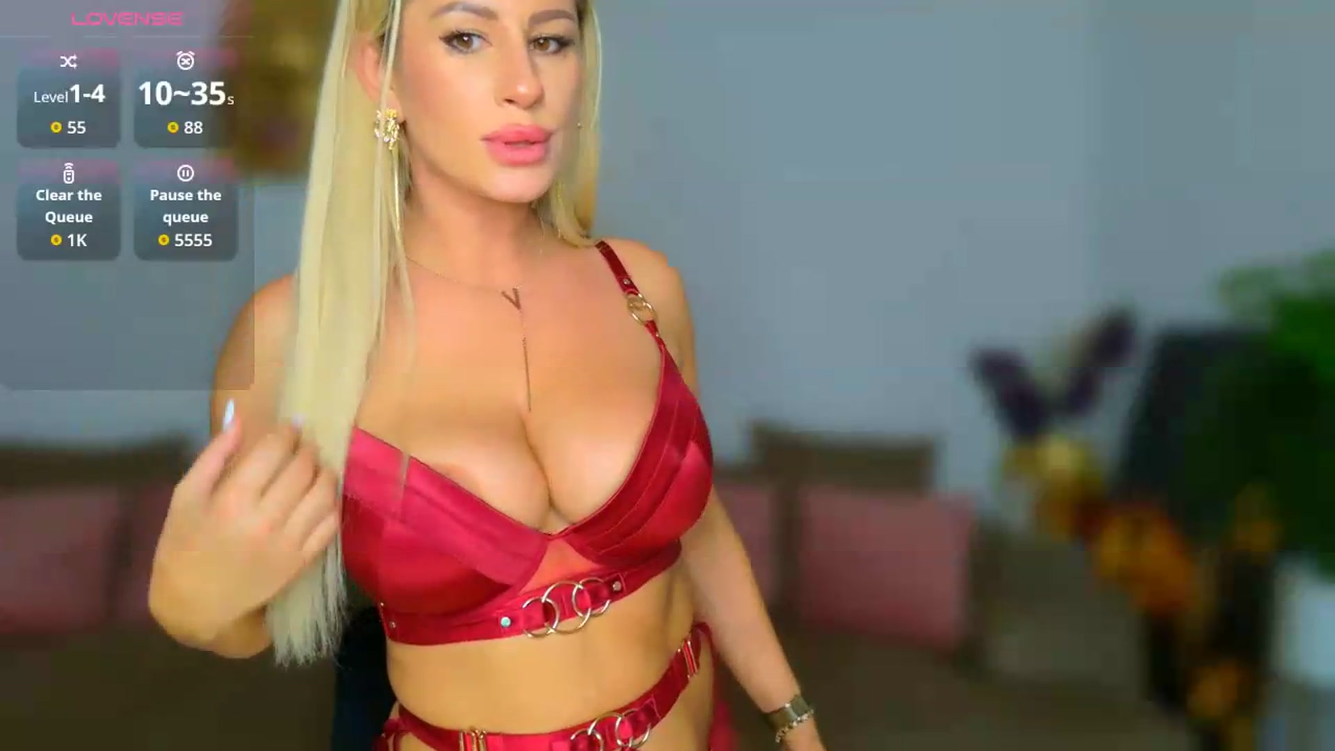 Gallery image thumbnail from OhhLuan's myfreecams stream on, 08/01/2026, 16:47 image 2 of 20