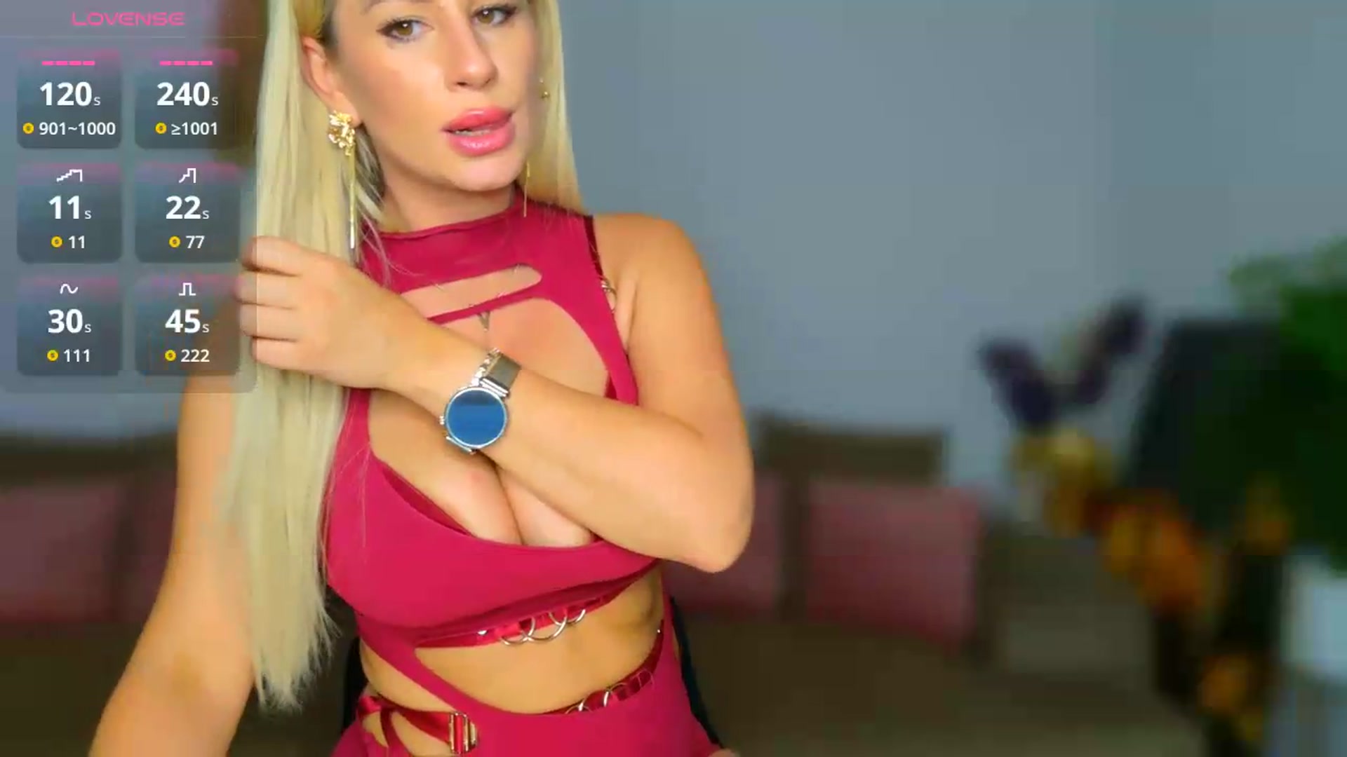 Gallery image thumbnail from OhhLuan's myfreecams stream on, 08/01/2026, 16:47 image 13 of 20