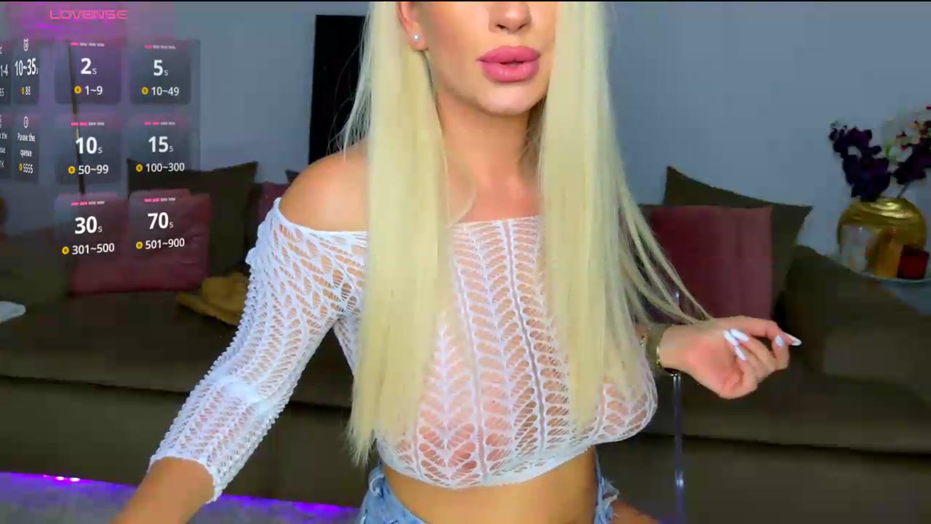 Gallery image thumbnail from OhhLuan's myfreecams stream on, 08/11/2026, 16:41 image 16 of 20