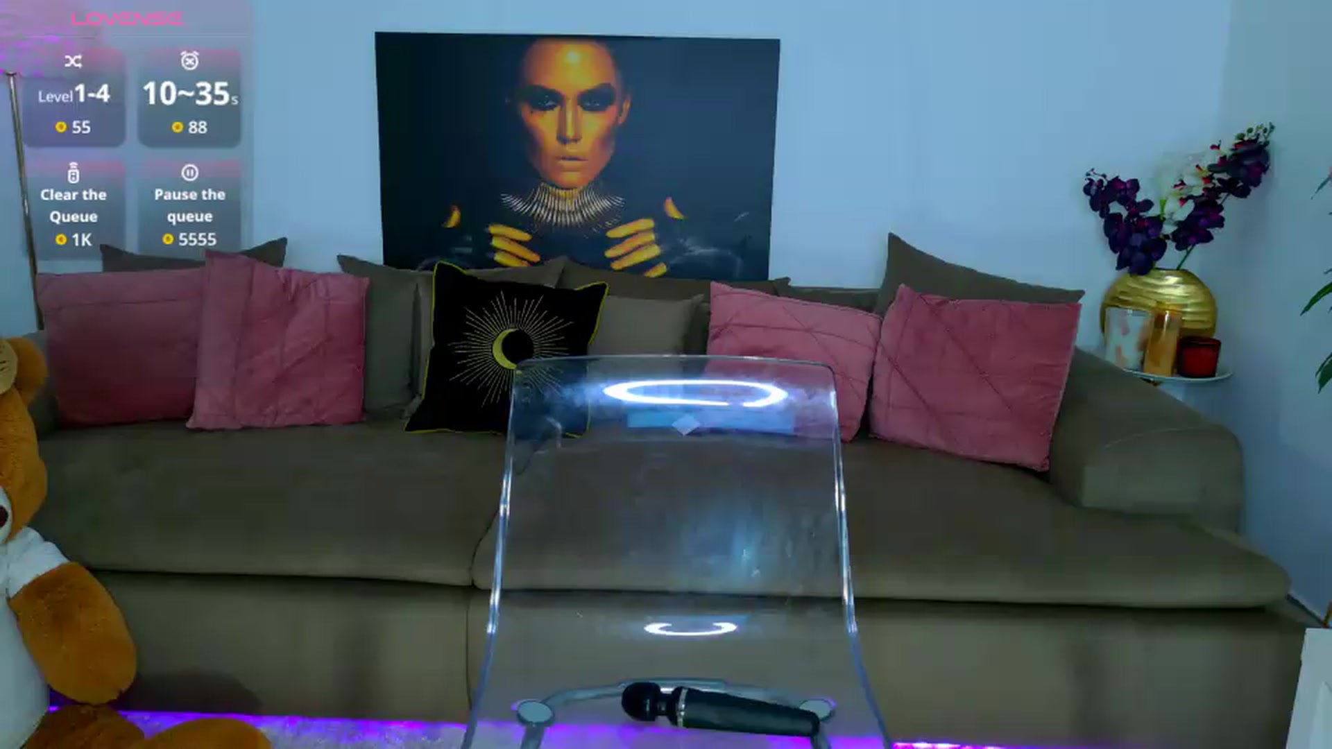 Gallery image thumbnail from OhhLuan's myfreecams stream on, 08/13/2026, 11:53 image 8 of 20