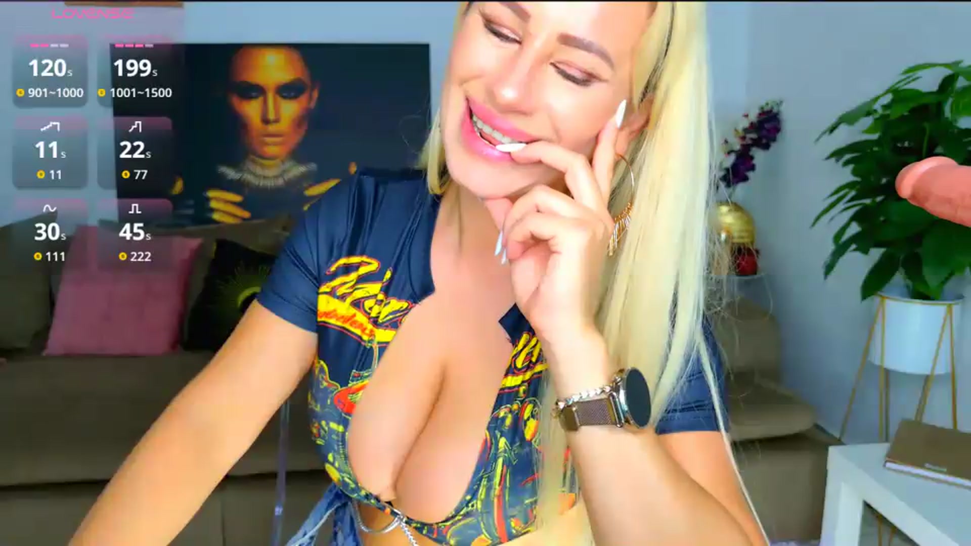 Gallery image thumbnail from OhhLuan's myfreecams stream on, 08/18/2026, 13:14 image 19 of 20