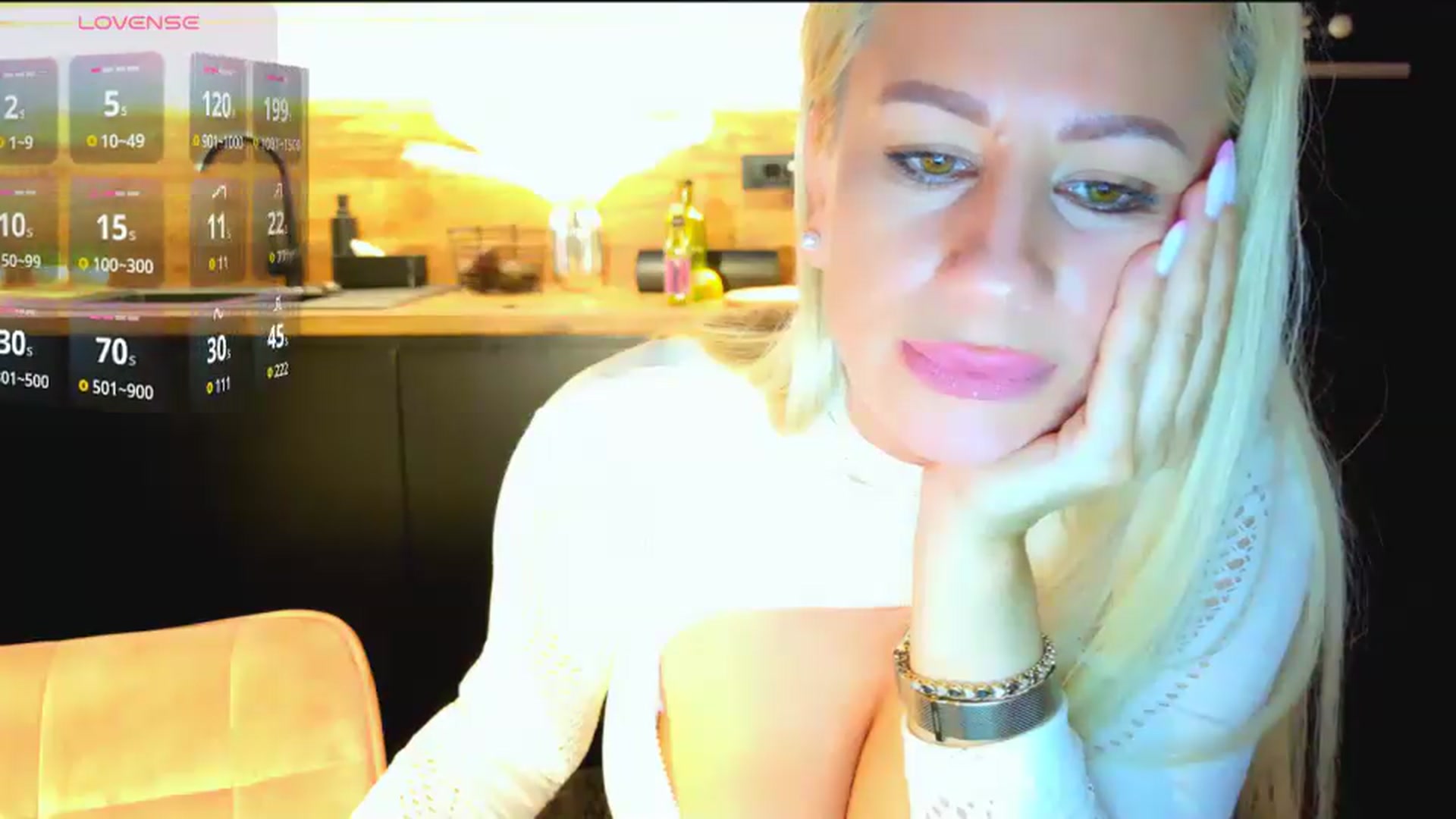 Gallery image thumbnail from OhhLuan's myfreecams stream on, 09/10/2026, 23:41 image 19 of 20