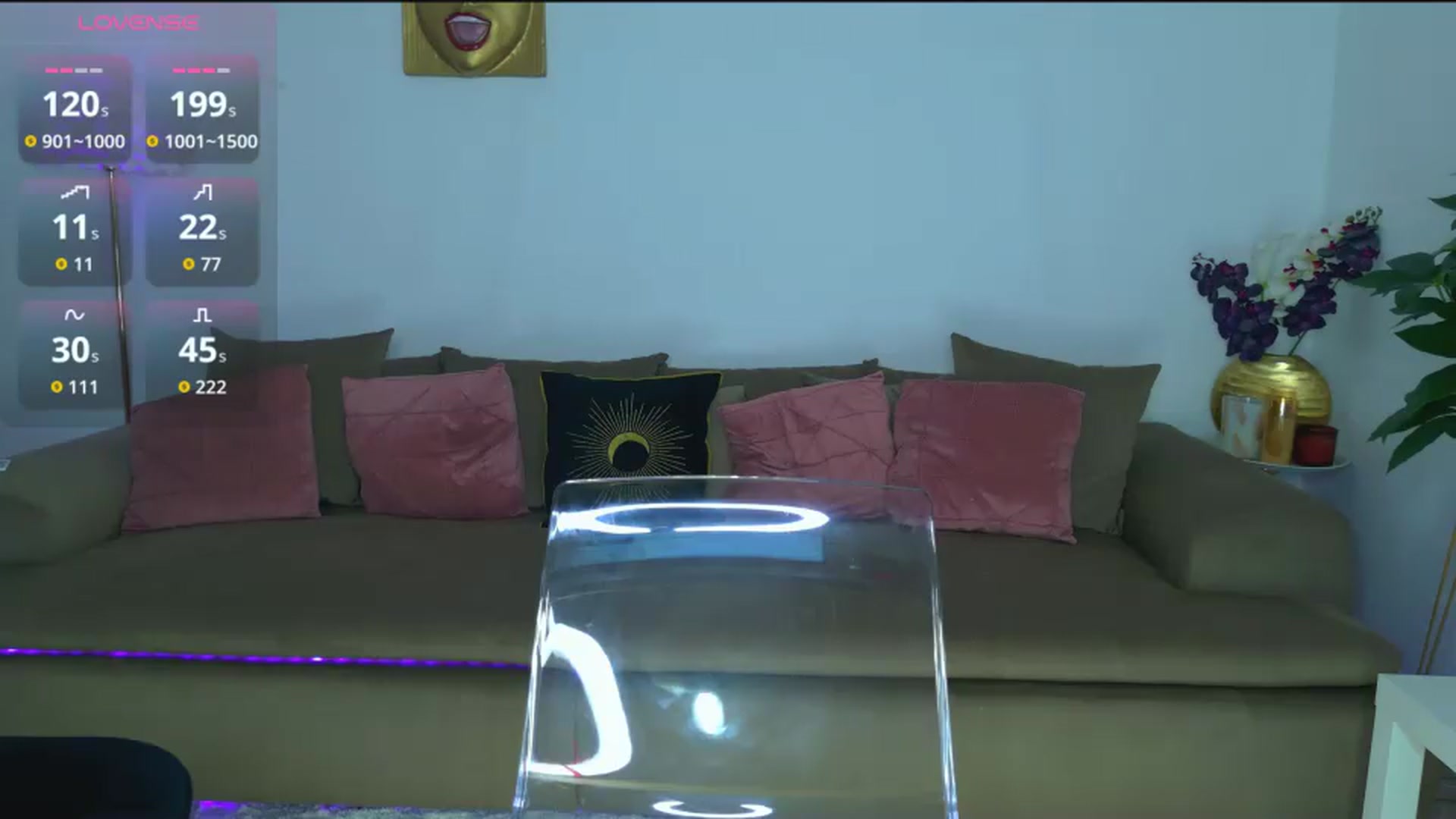 Gallery image thumbnail from OhhLuan's myfreecams stream on, 09/23/2026, 11:17 image 13 of 20