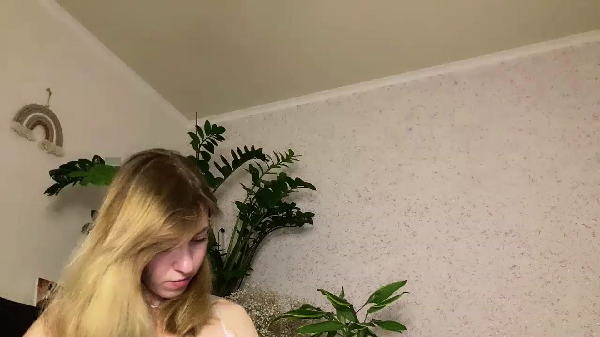 Gallery image thumbnail from OhhMyCherry's myfreecams stream on, 06/04/2023, 18:56 image 14 of 20
