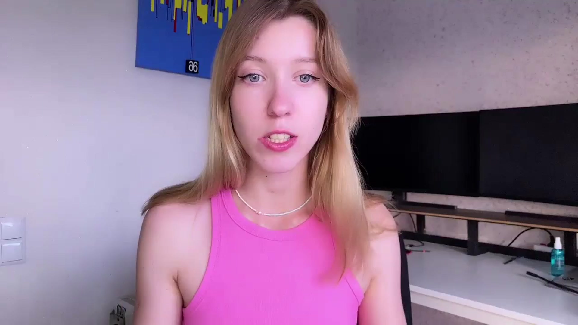 Gallery image thumbnail from OhhMyCherry's myfreecams stream on, 07/24/2023, 17:32 image 1 of 20