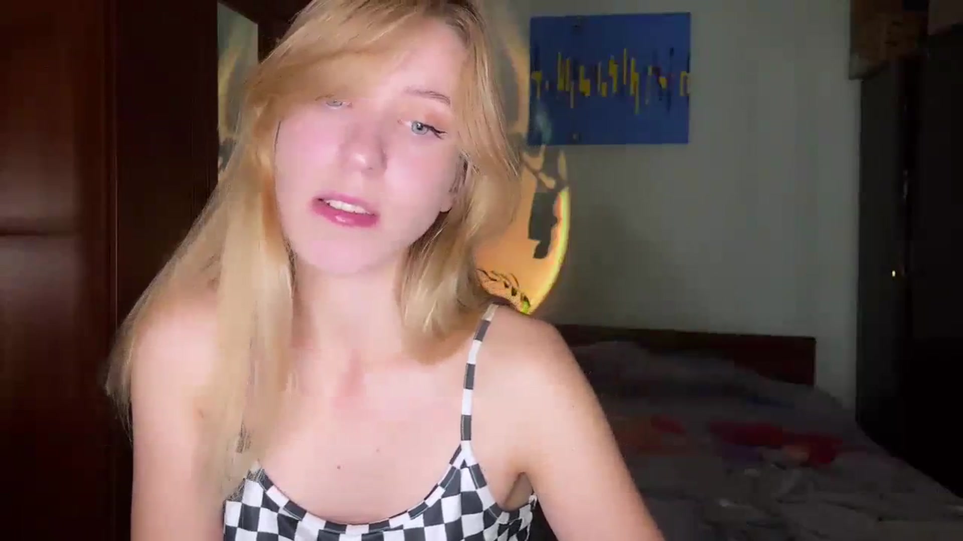 Gallery image thumbnail from OhhMyCherry's myfreecams stream on, 11/03/2023, 17:04 image 9 of 20