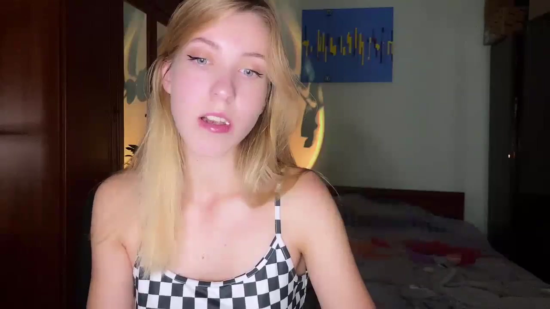 Gallery image thumbnail from OhhMyCherry's myfreecams stream on, 11/03/2023, 17:04 image 11 of 20