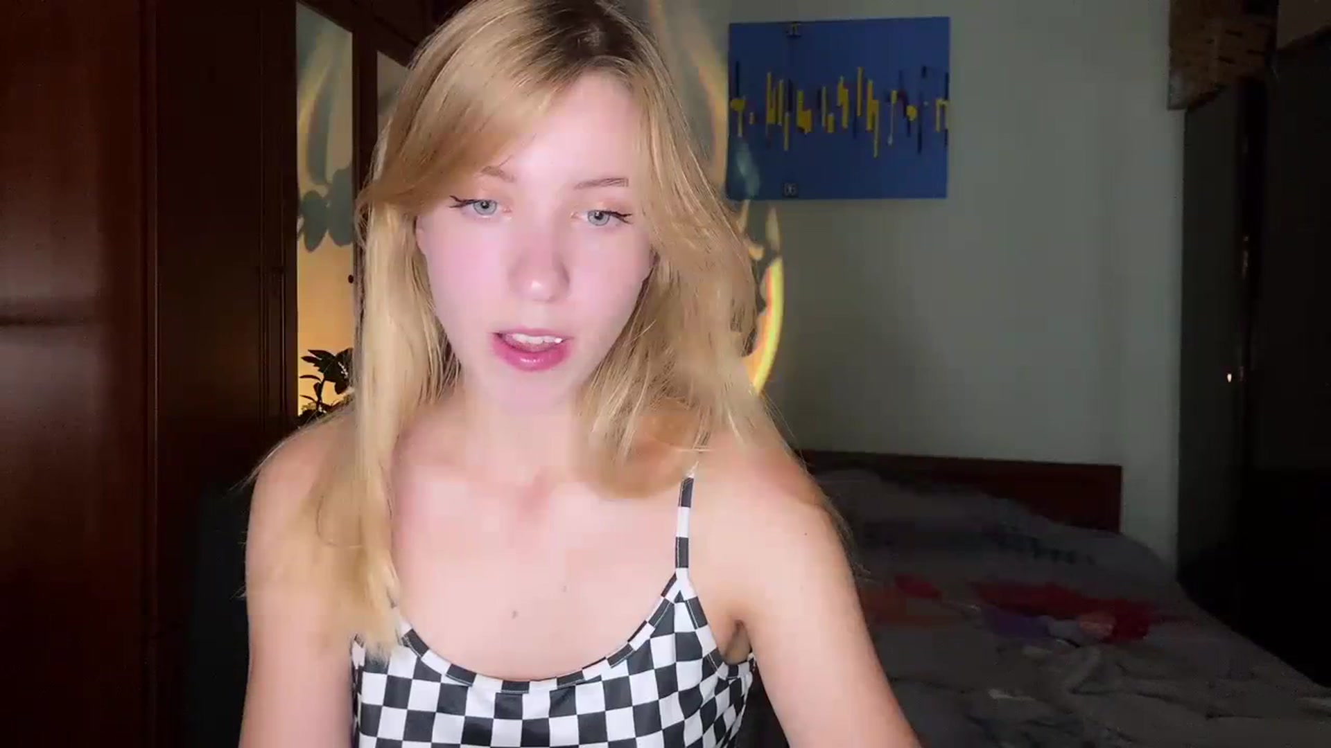 Gallery image thumbnail from OhhMyCherry's myfreecams stream on, 11/03/2023, 17:04 image 14 of 20