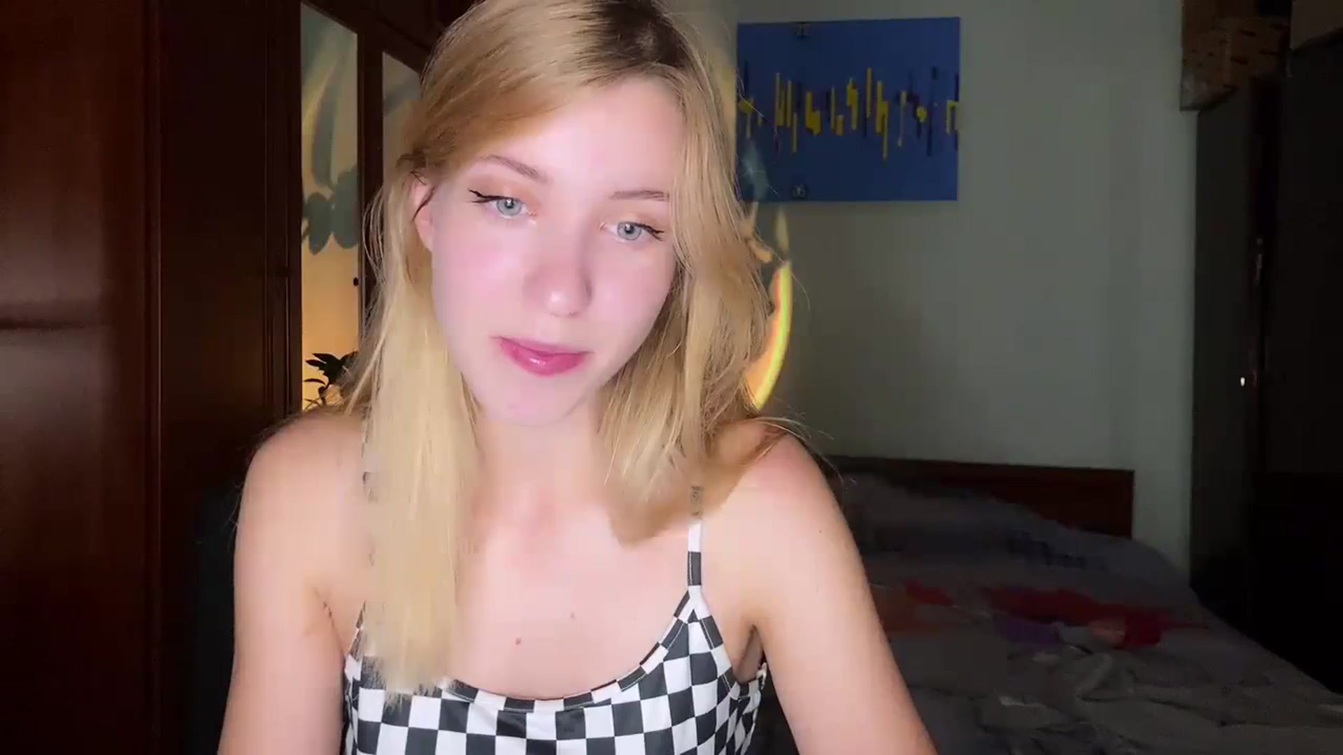 Gallery image thumbnail from OhhMyCherry's myfreecams stream on, 11/03/2023, 17:04 image 12 of 20